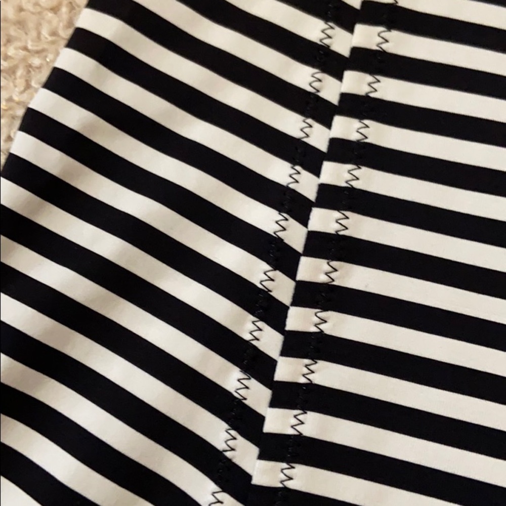 Lululemon Tank Top - Picture 4 of 7